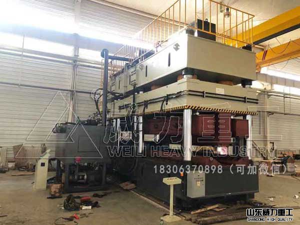 三機聯(lián)動橋梁波形板成型油壓機